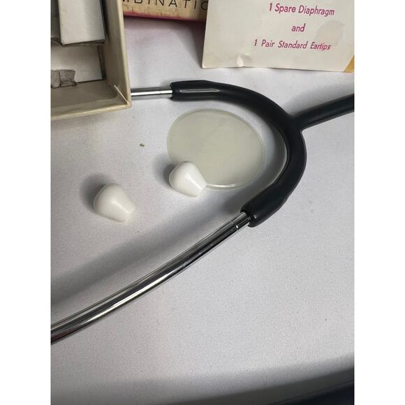 VTG Propper Champion Lightweight Stethoscope In Box! - Picture 7 of 9